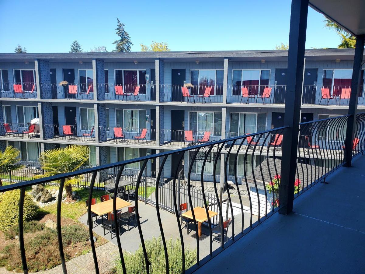 Port-O-Call Inn Nanaimo Exterior photo